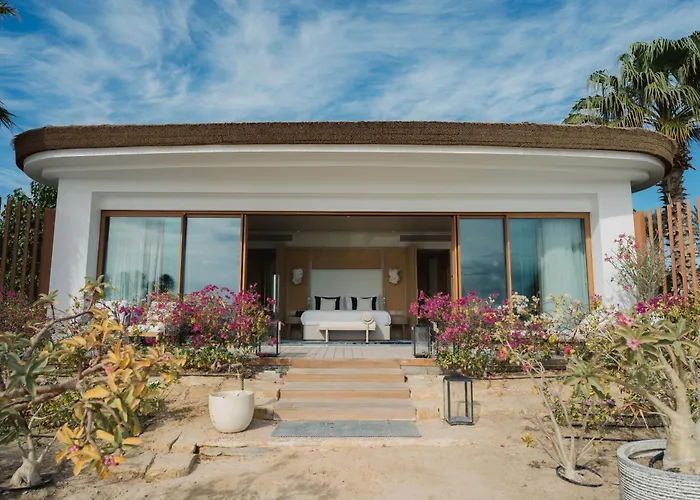 Tawila Island Resort